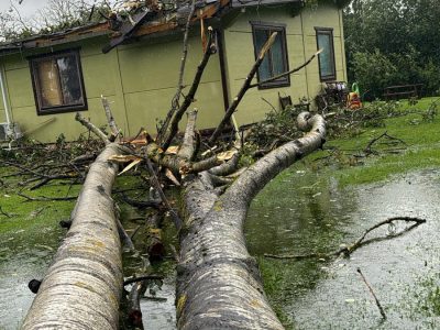 Vētrā cietusi jumta konstrukcija